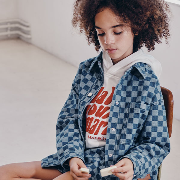 EASY T-SHIRTS